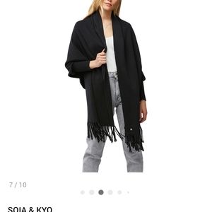 Soia and Kyo Miku Scarfigan - cardigan shawl